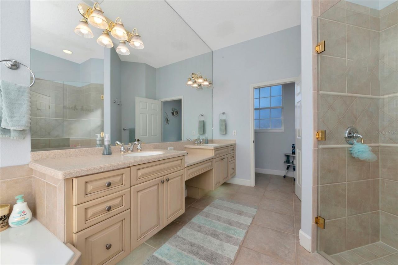 201 Americas Cup Boulevard, Bradenton, FL 34208 Photo