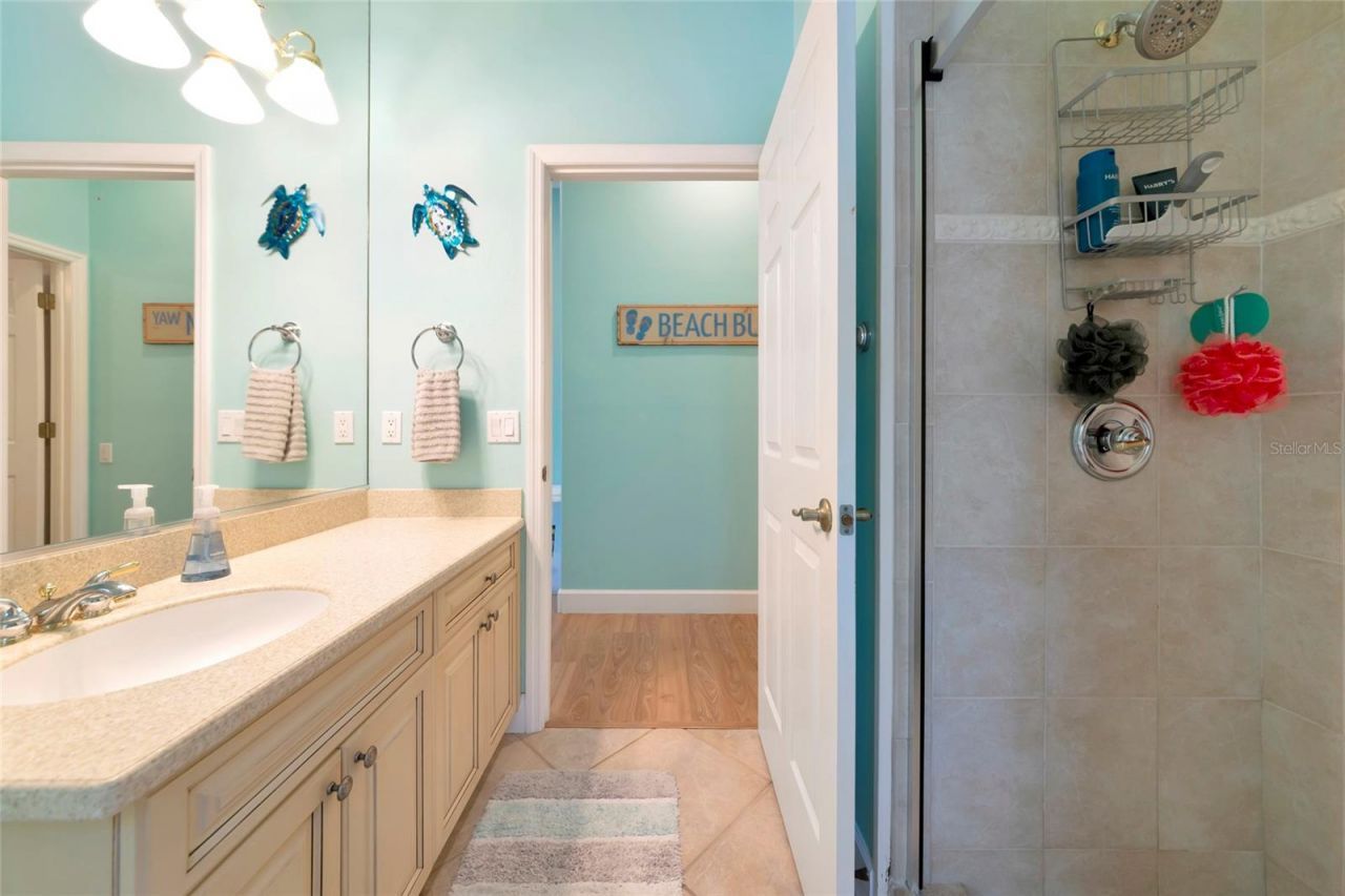 201 Americas Cup Boulevard, Bradenton, FL 34208 Photo