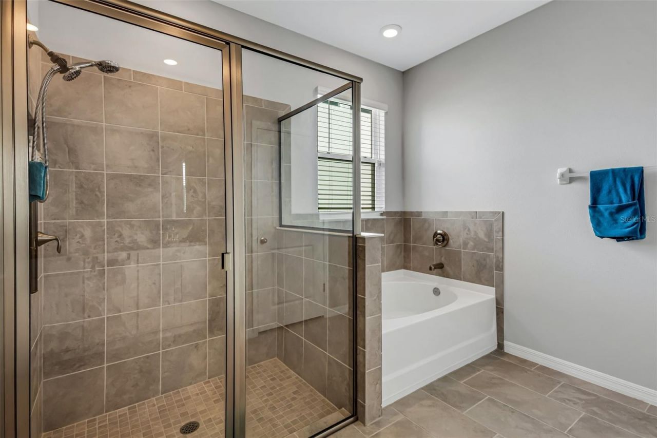 5625 Soft Skies Drive, Sarasota, FL 34238 Photo