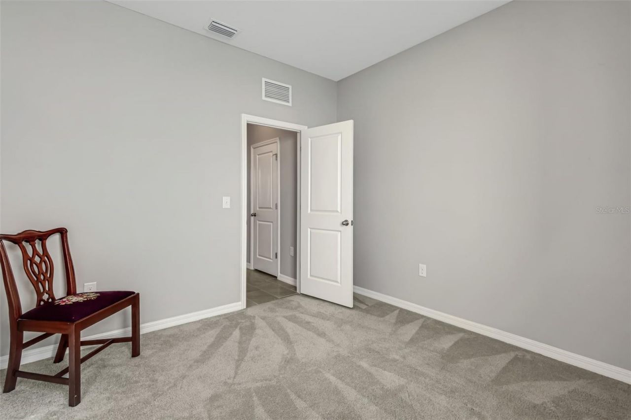 5625 Soft Skies Drive, Sarasota, FL 34238 Photo