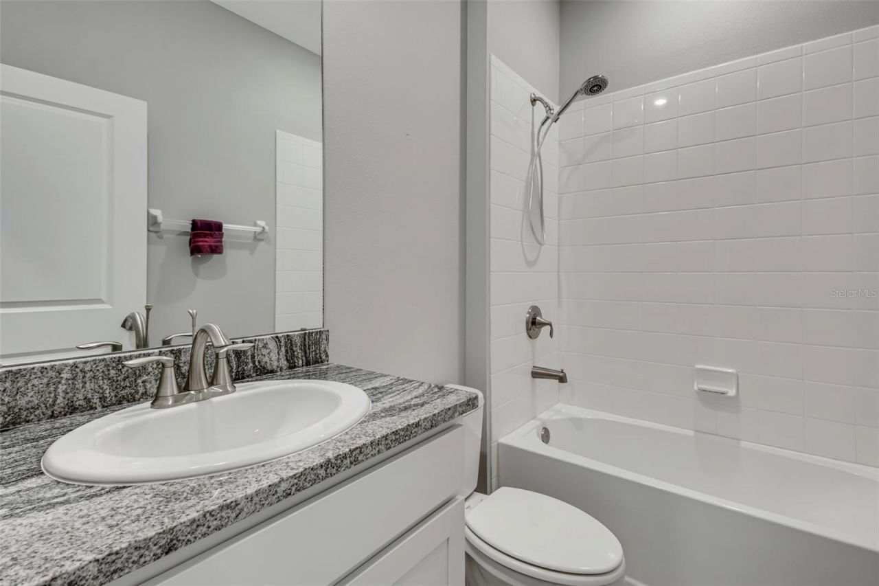 5625 Soft Skies Drive, Sarasota, FL 34238 Photo