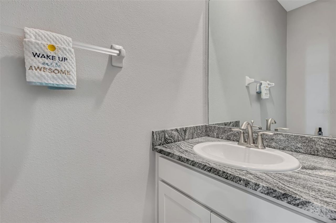 5625 Soft Skies Drive, Sarasota, FL 34238 Photo