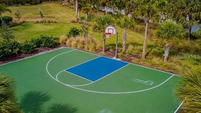 5625 Soft Skies Drive, Sarasota, FL 34238 Photo
