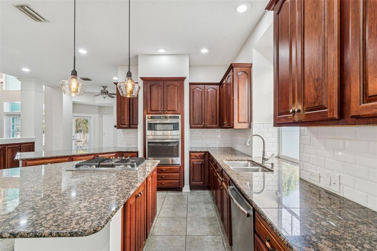 8094 Cottonwood Court, Seminole, FL 33776 Photo