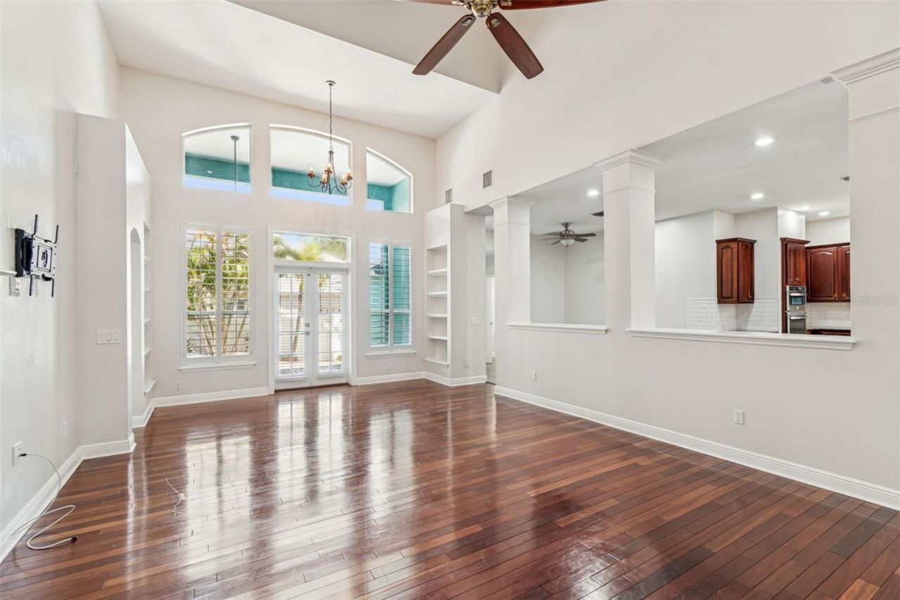 8094 Cottonwood Court, Seminole, FL 33776 Photo