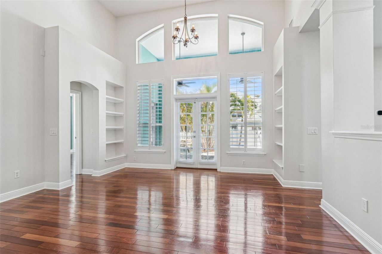 8094 Cottonwood Court, Seminole, FL 33776 Photo