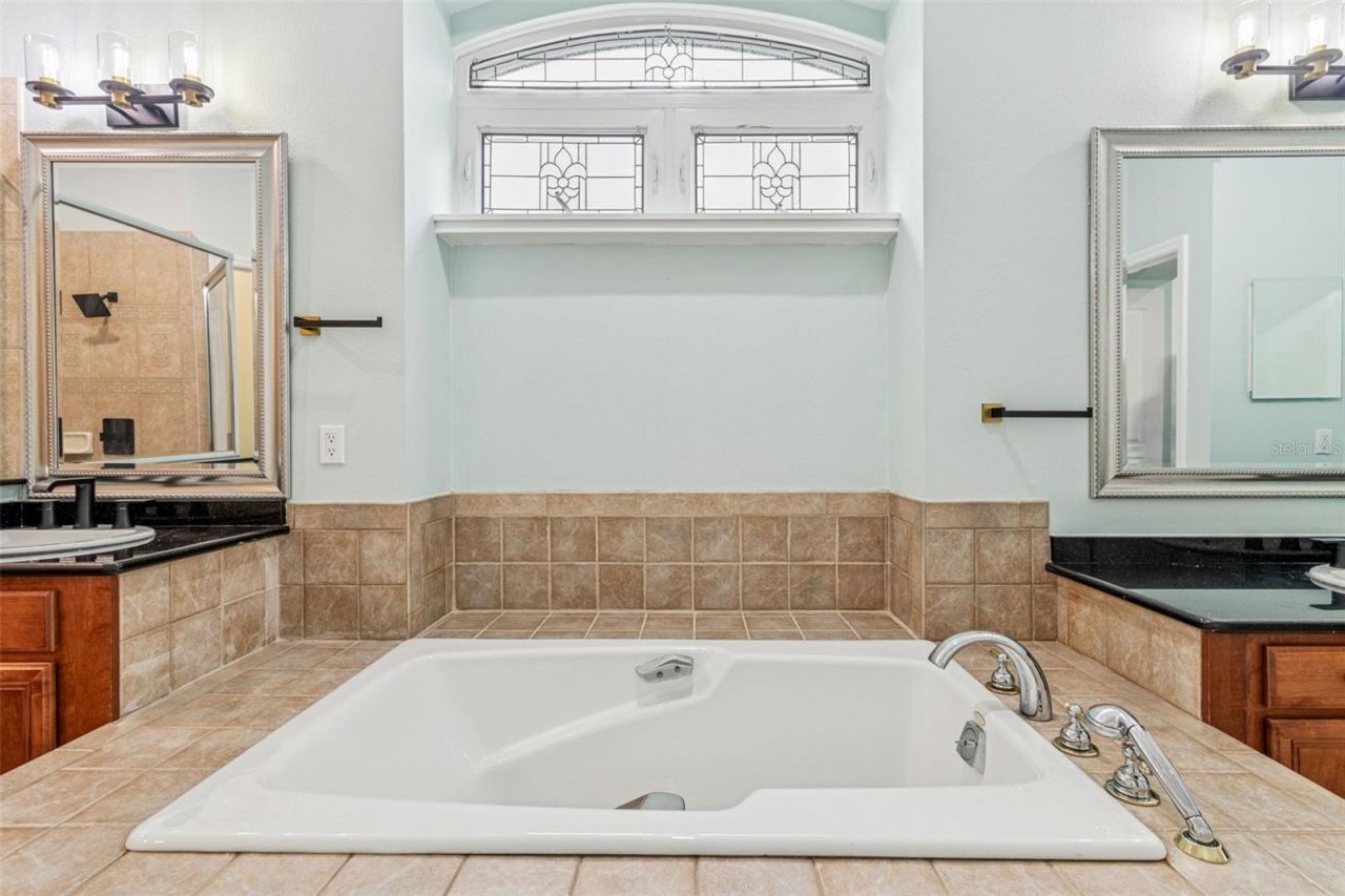 8094 Cottonwood Court, Seminole, FL 33776 Photo