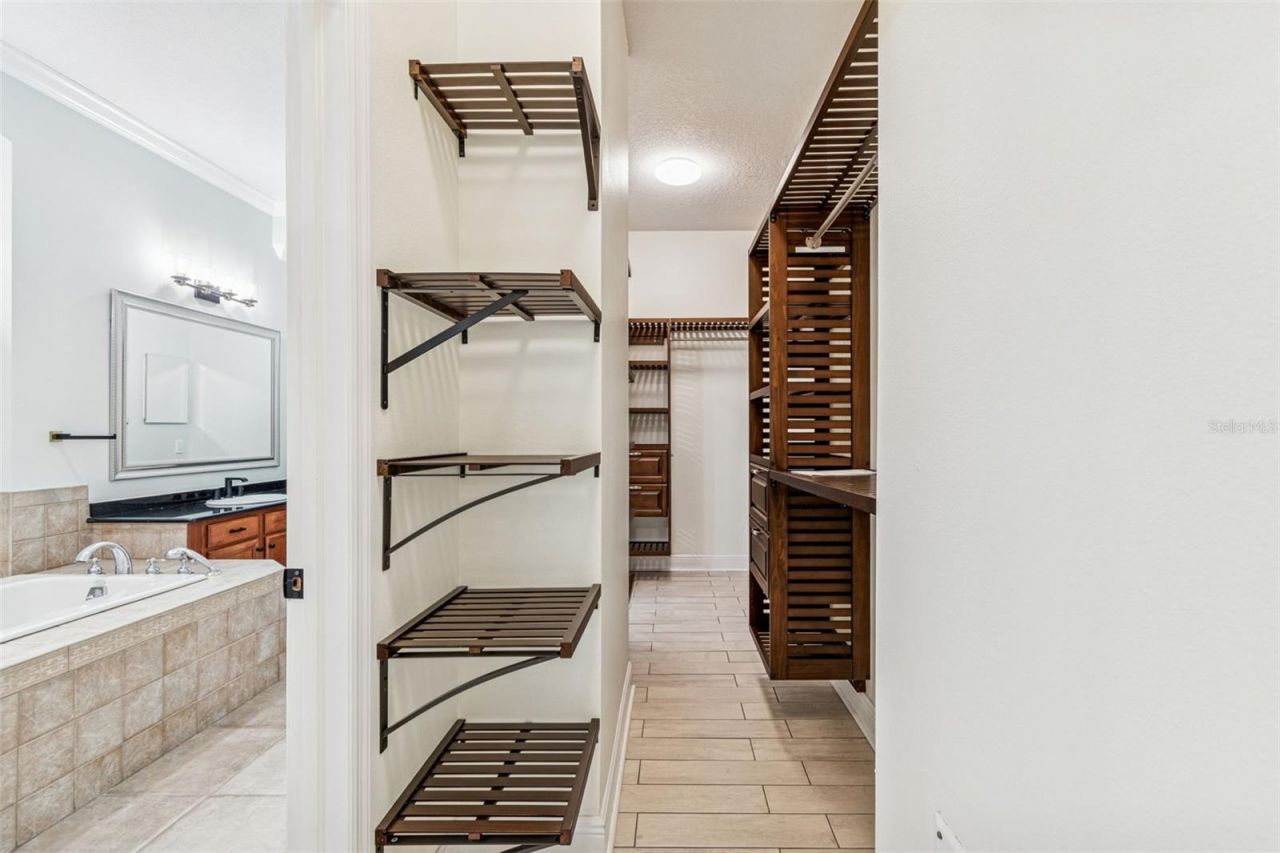 8094 Cottonwood Court, Seminole, FL 33776 Photo