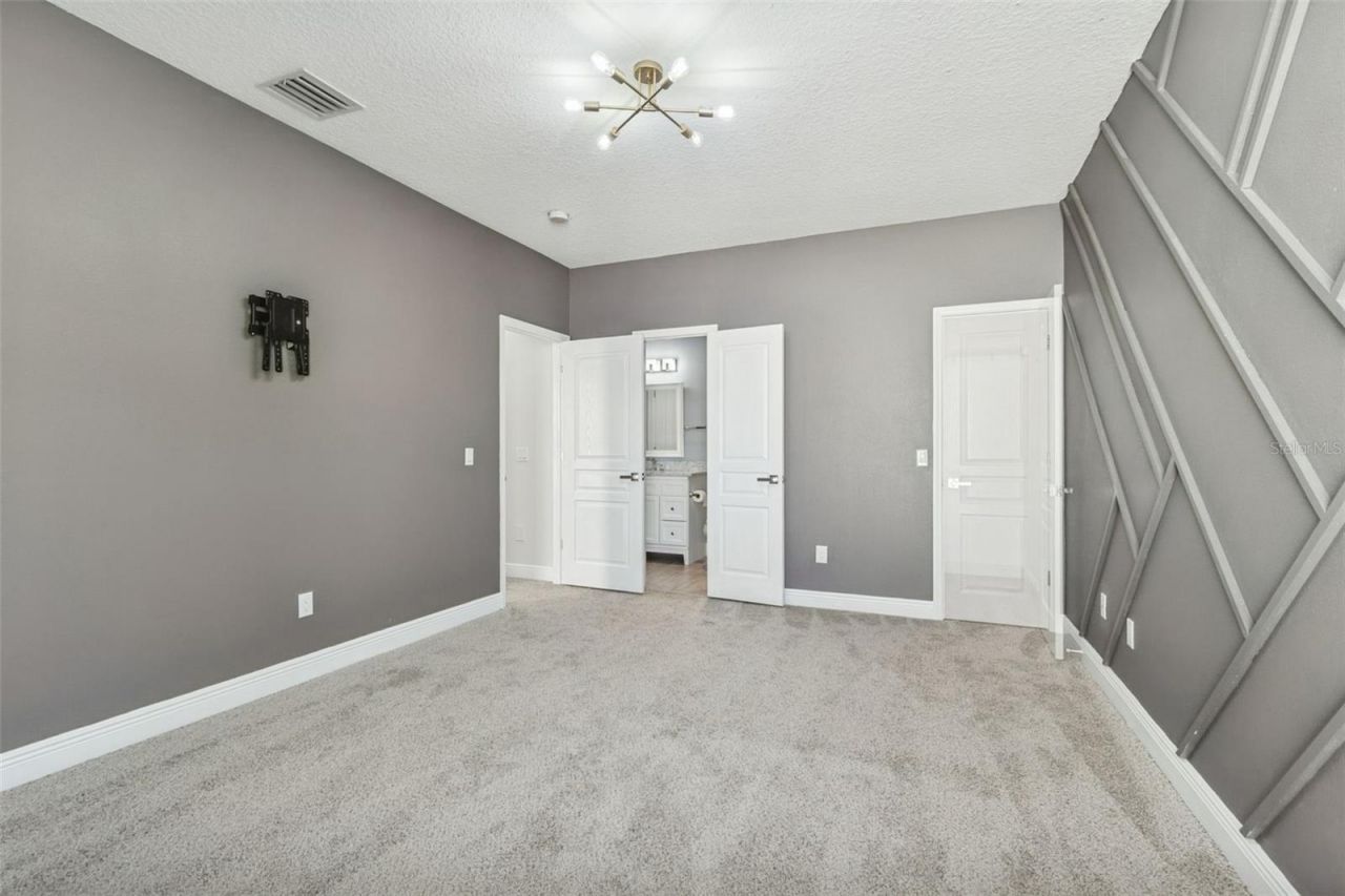 8094 Cottonwood Court, Seminole, FL 33776 Photo