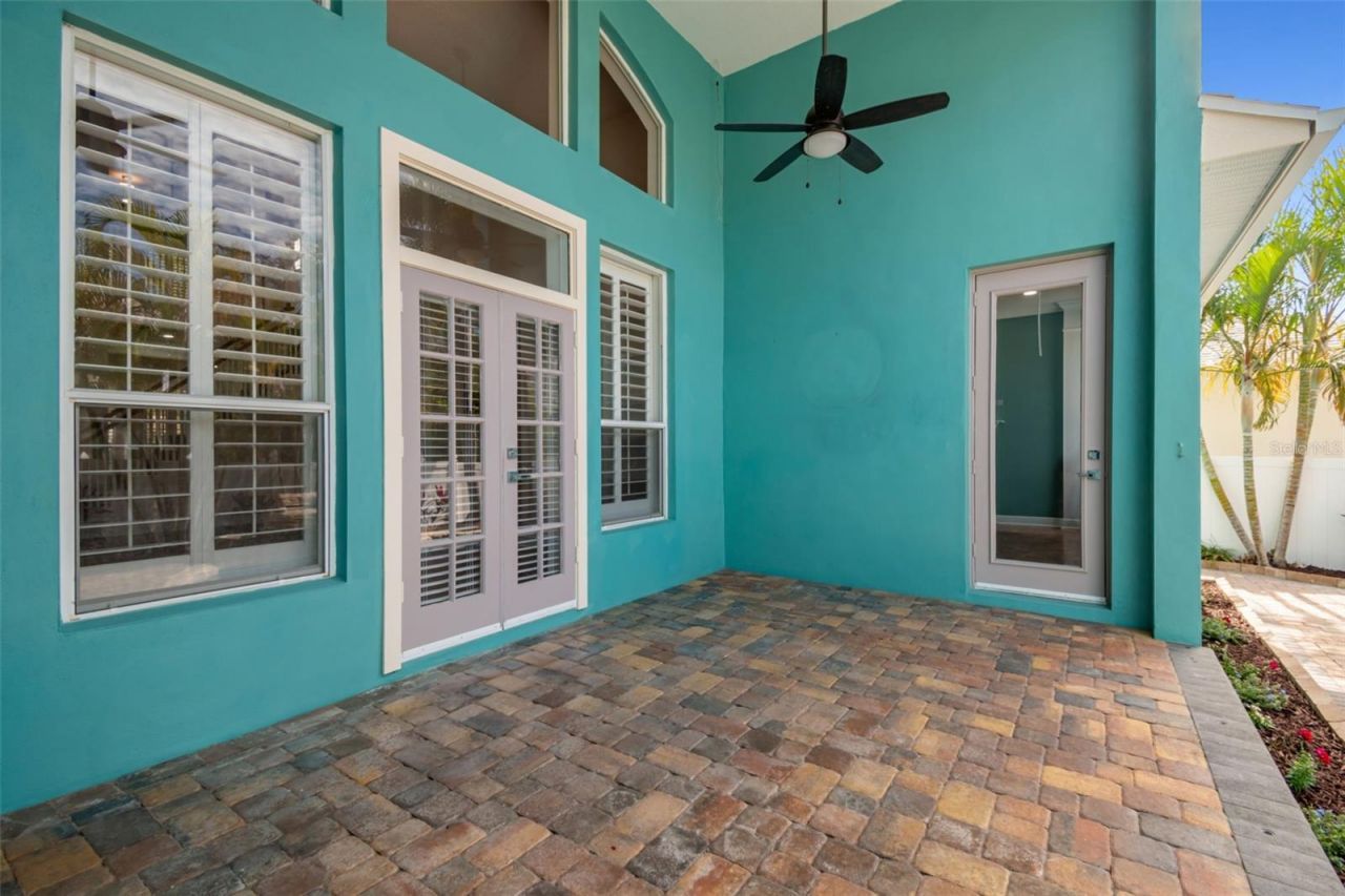 8094 Cottonwood Court, Seminole, FL 33776 Photo