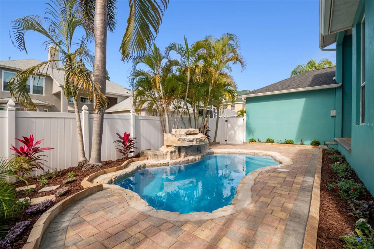 8094 Cottonwood Court, Seminole, FL 33776 Photo