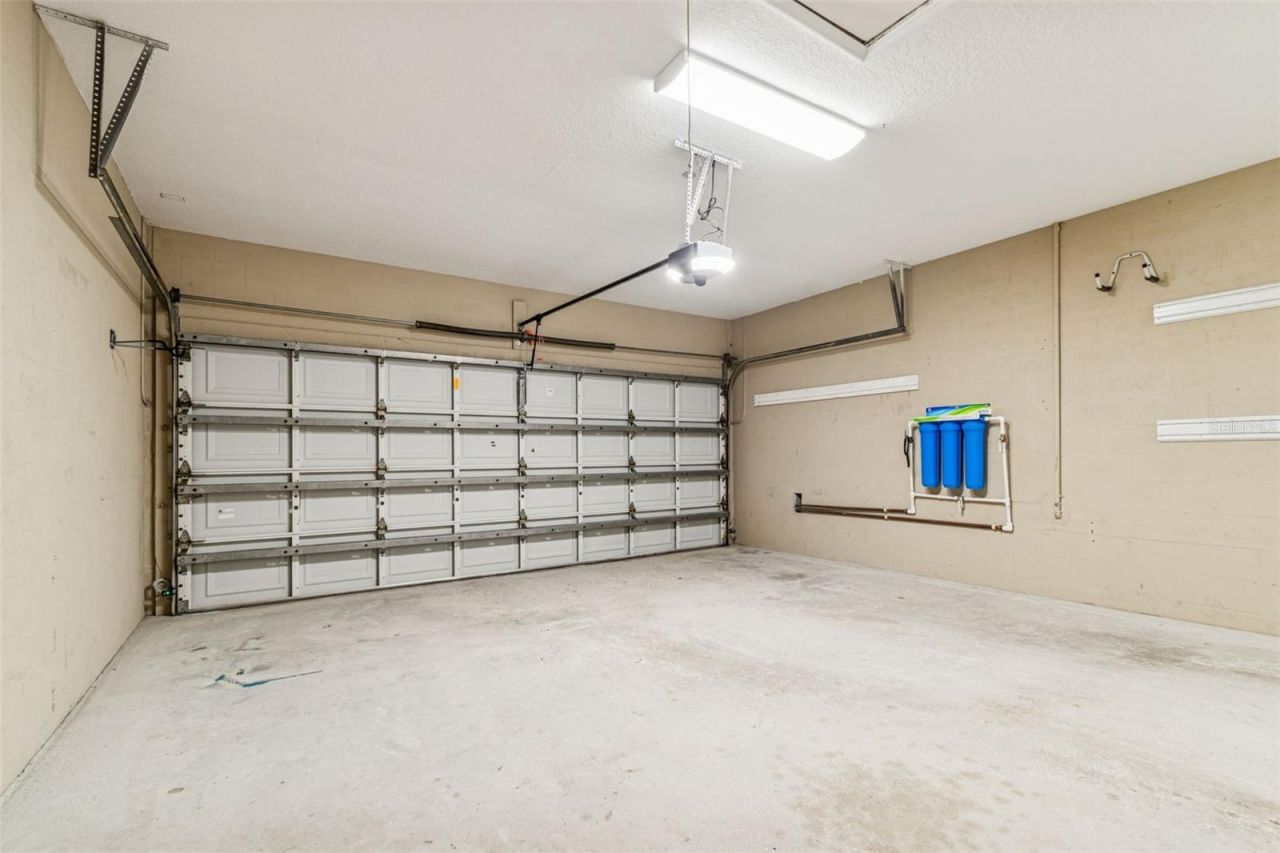 8094 Cottonwood Court, Seminole, FL 33776 Photo