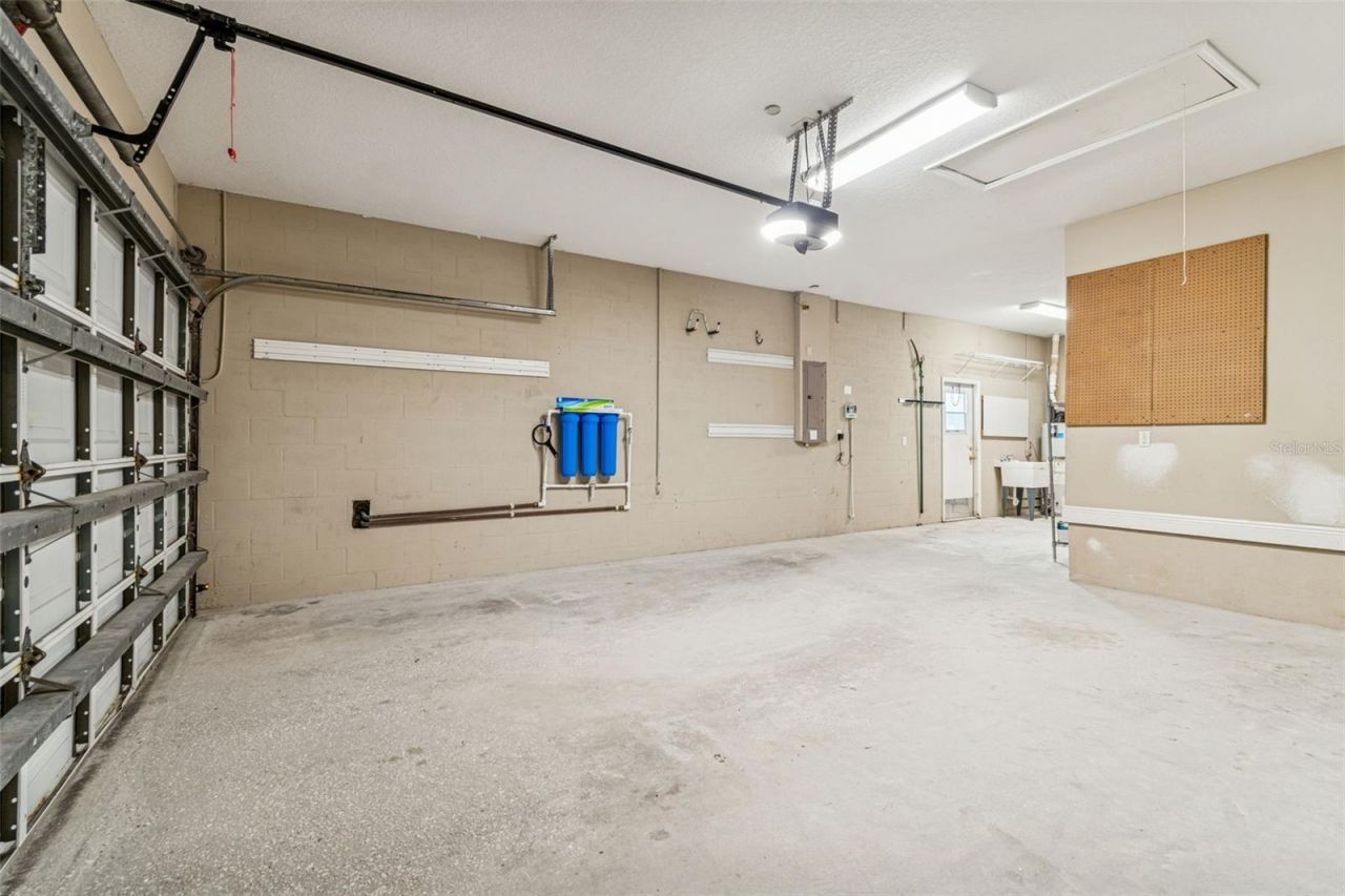 8094 Cottonwood Court, Seminole, FL 33776 Photo