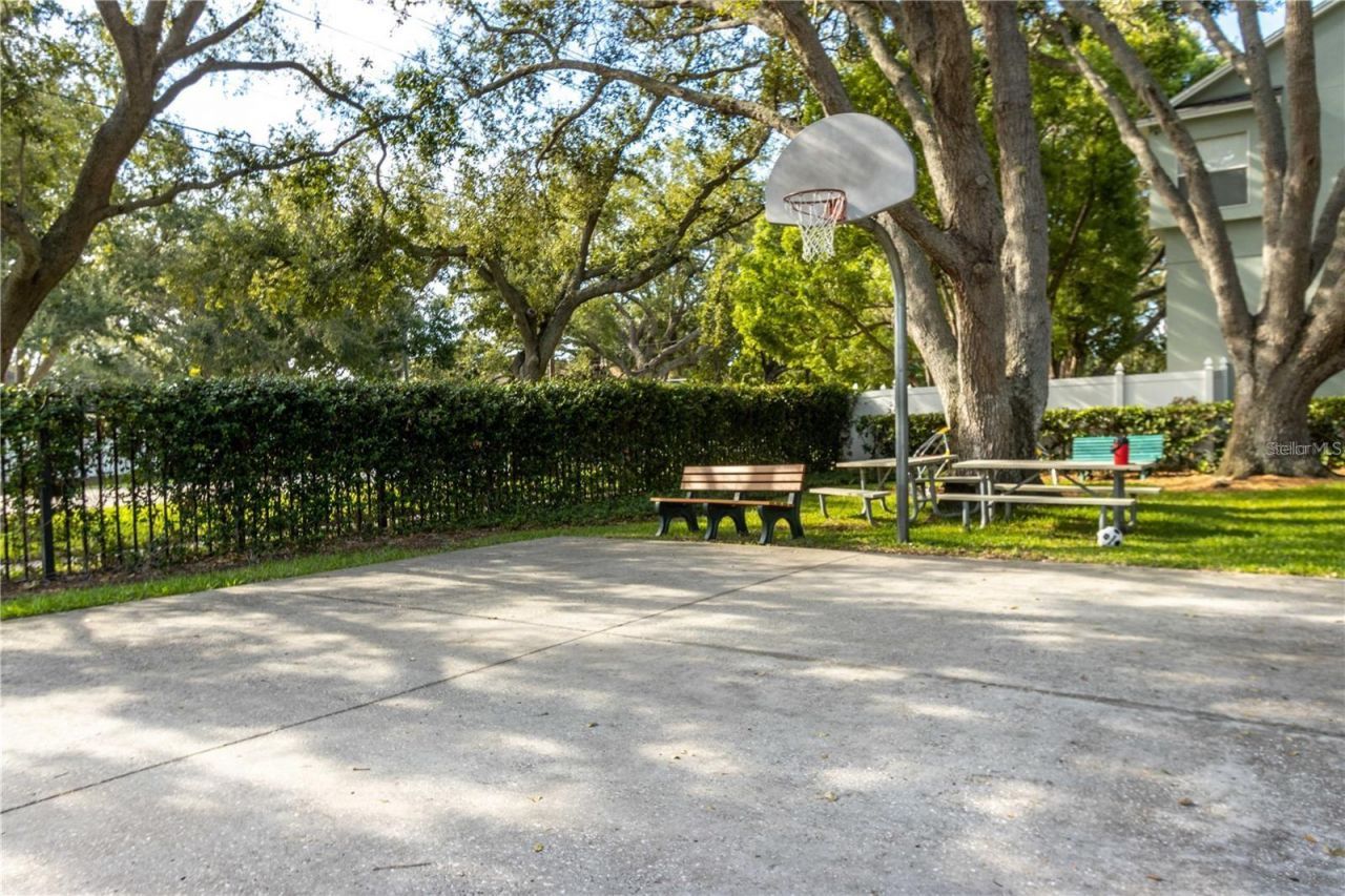 8094 Cottonwood Court, Seminole, FL 33776 Photo