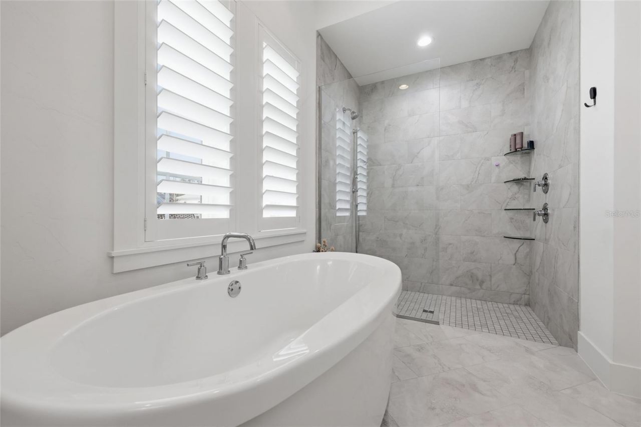 951 SW 120th Drive, Gainesville, FL 32607 Photo