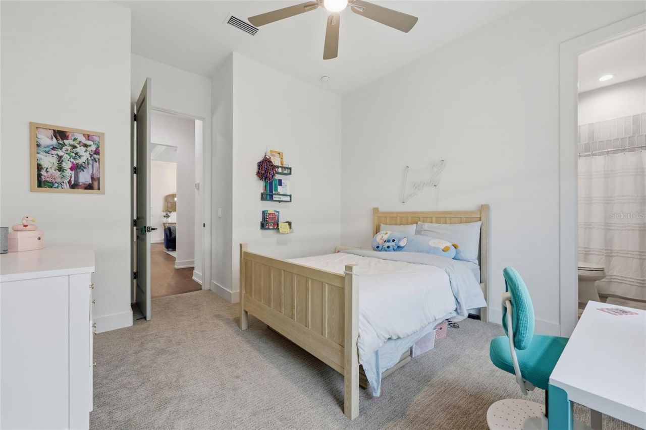 951 SW 120th Drive, Gainesville, FL 32607 Photo