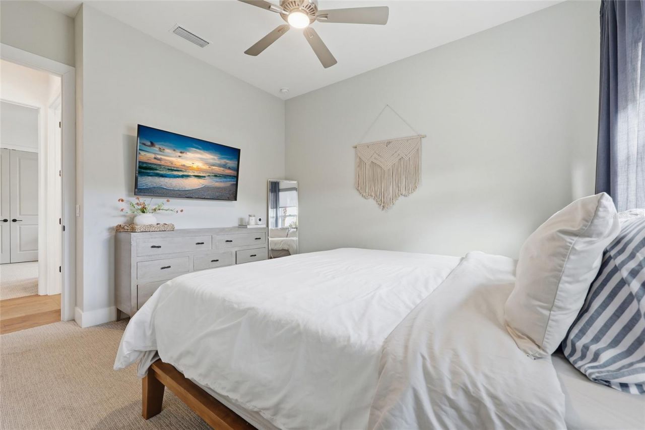 951 SW 120th Drive, Gainesville, FL 32607 Photo