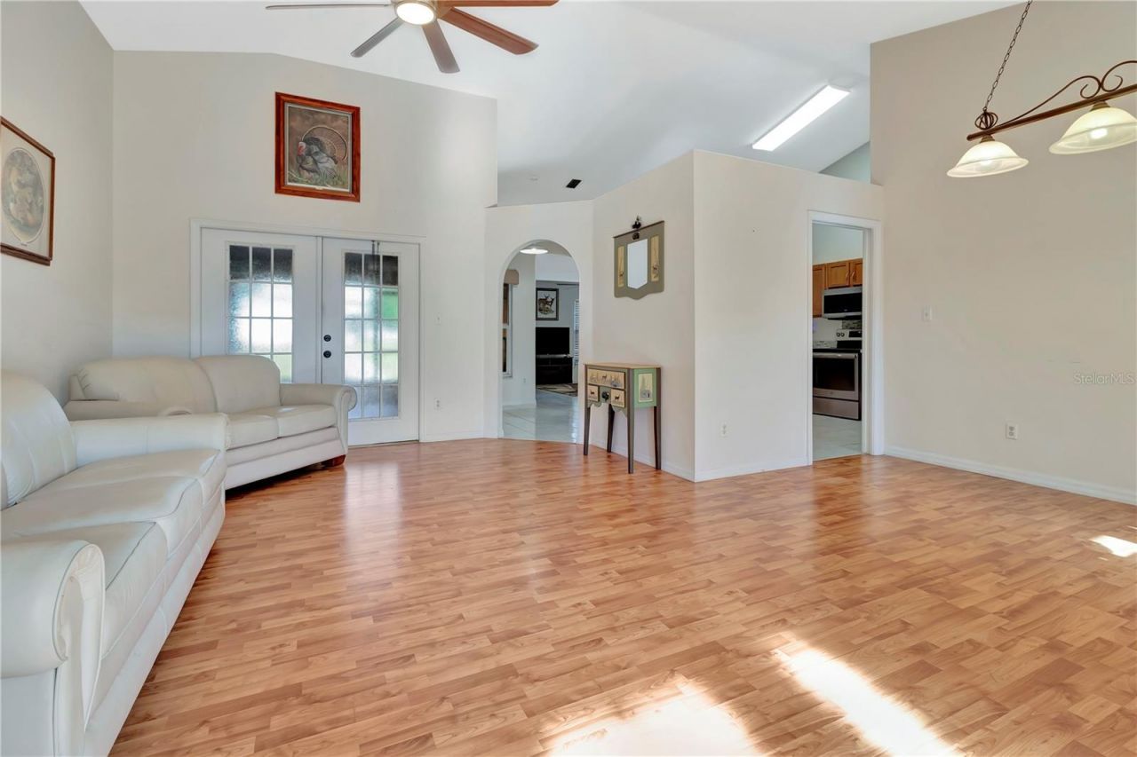 18611 Clark Road, Altoona, FL 32702 Photo