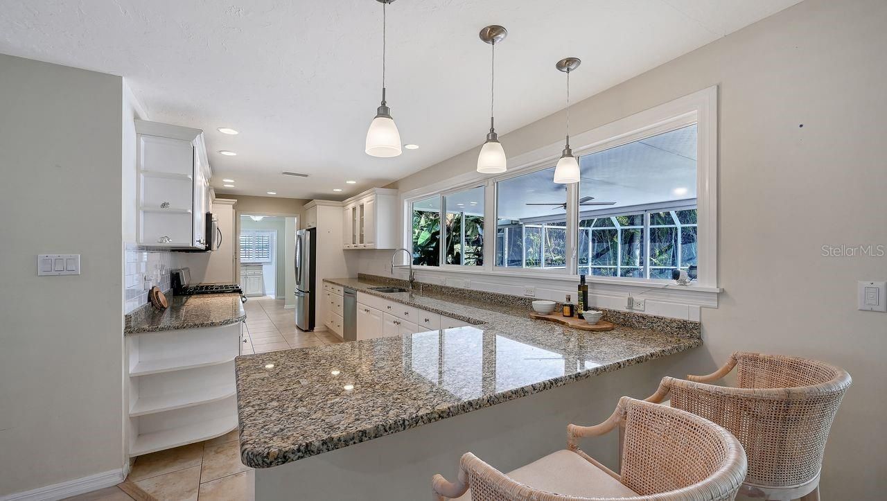 4810 Bay Shore Road, Sarasota, FL 34234 Photo