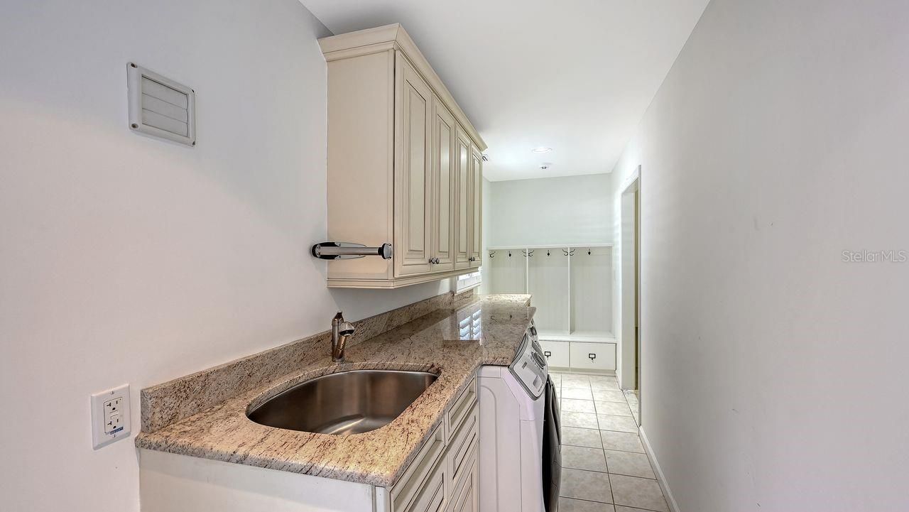 4810 Bay Shore Road, Sarasota, FL 34234 Photo