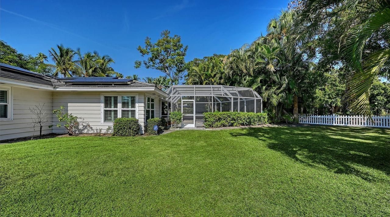 4810 Bay Shore Road, Sarasota, FL 34234 Photo