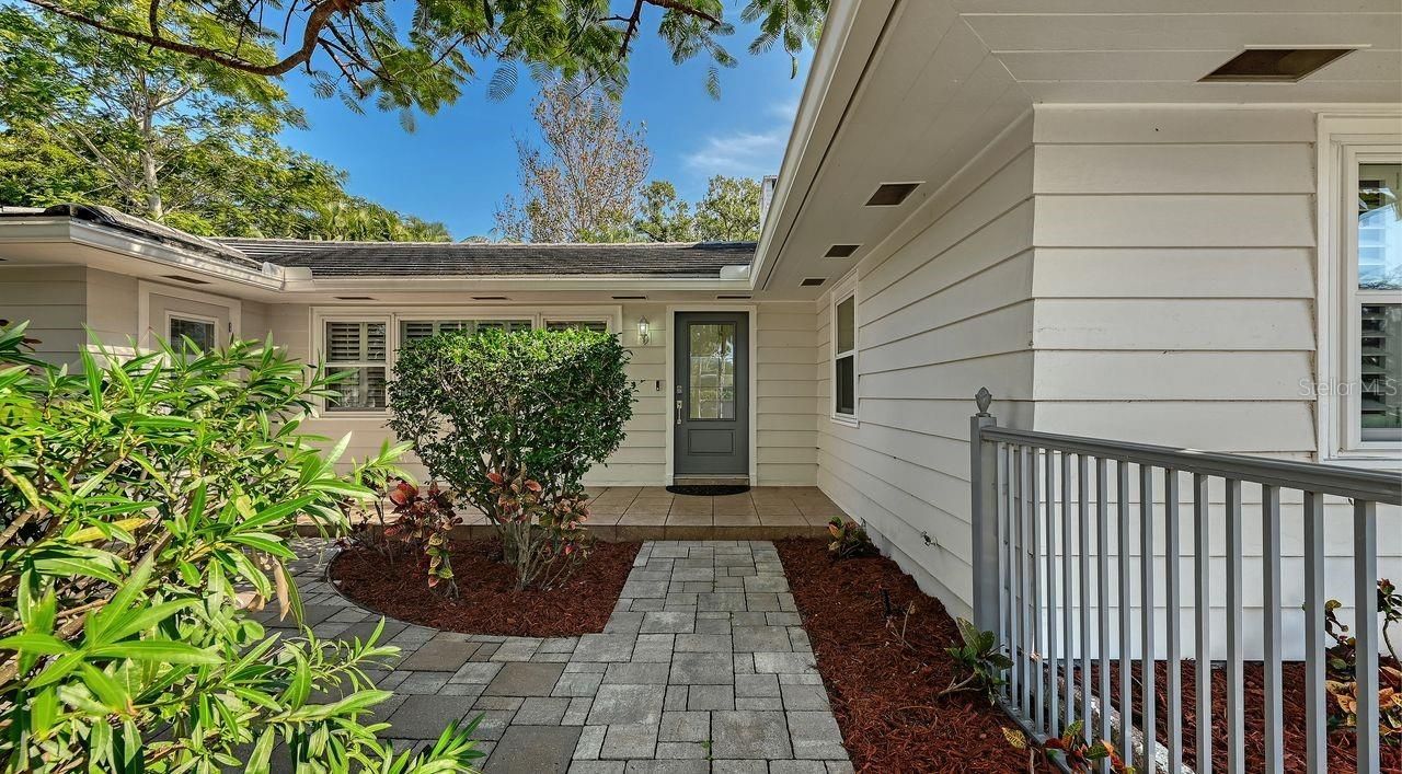 4810 Bay Shore Road, Sarasota, FL 34234 Photo