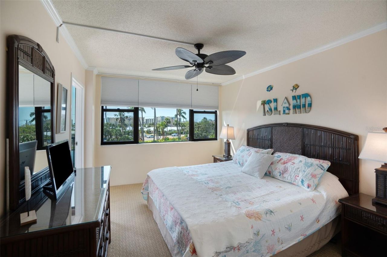 5855 Midnight Pass Road, Unit 327, Sarasota, FL 34242 Photo
