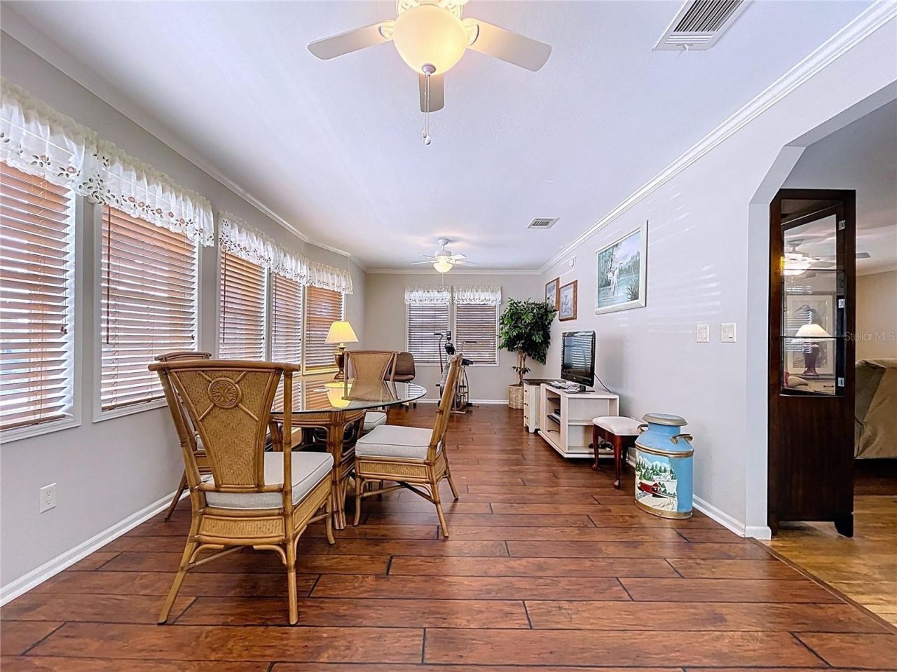 604 49th E Avenue E, Bradenton, FL 34203 Photo