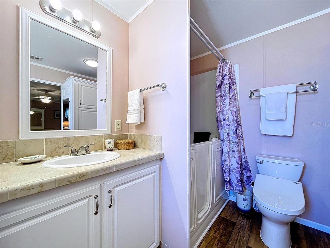 604 49th E Avenue E, Bradenton, FL 34203 Photo