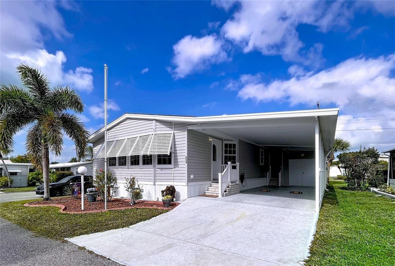 604 49th E Avenue E, Bradenton, FL 34203 Photo
