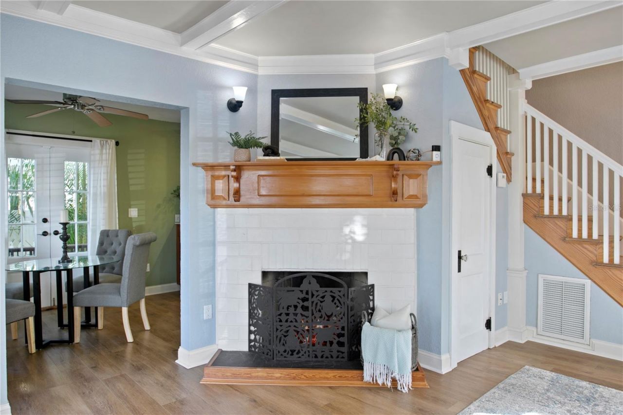 937 5th Street N, Saint Petersburg, FL 33701 Photo