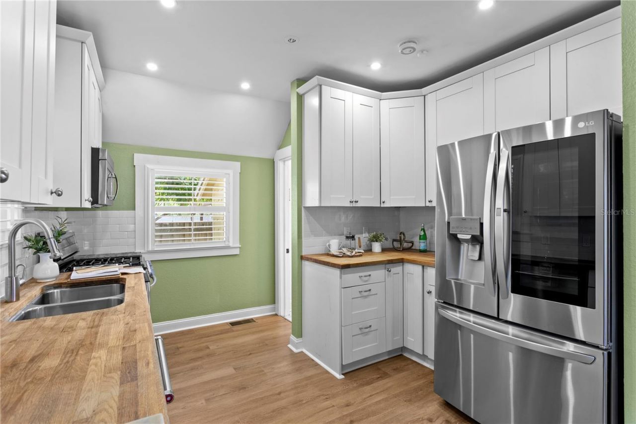 937 5th Street N, Saint Petersburg, FL 33701 Photo