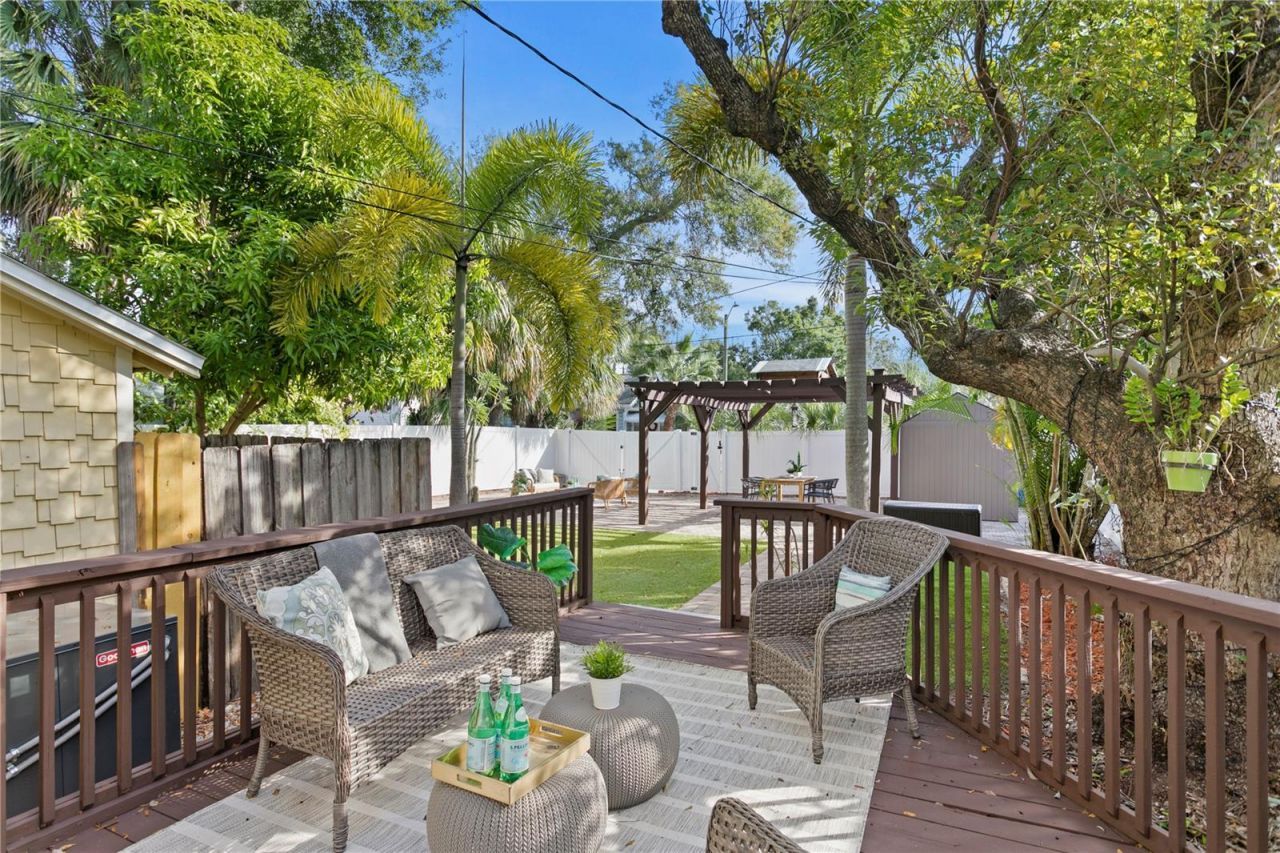 937 5th Street N, Saint Petersburg, FL 33701 Photo