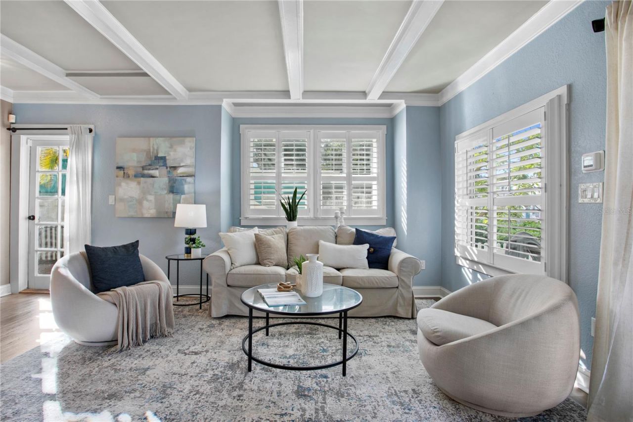 937 5th Street N, Saint Petersburg, FL 33701 Photo