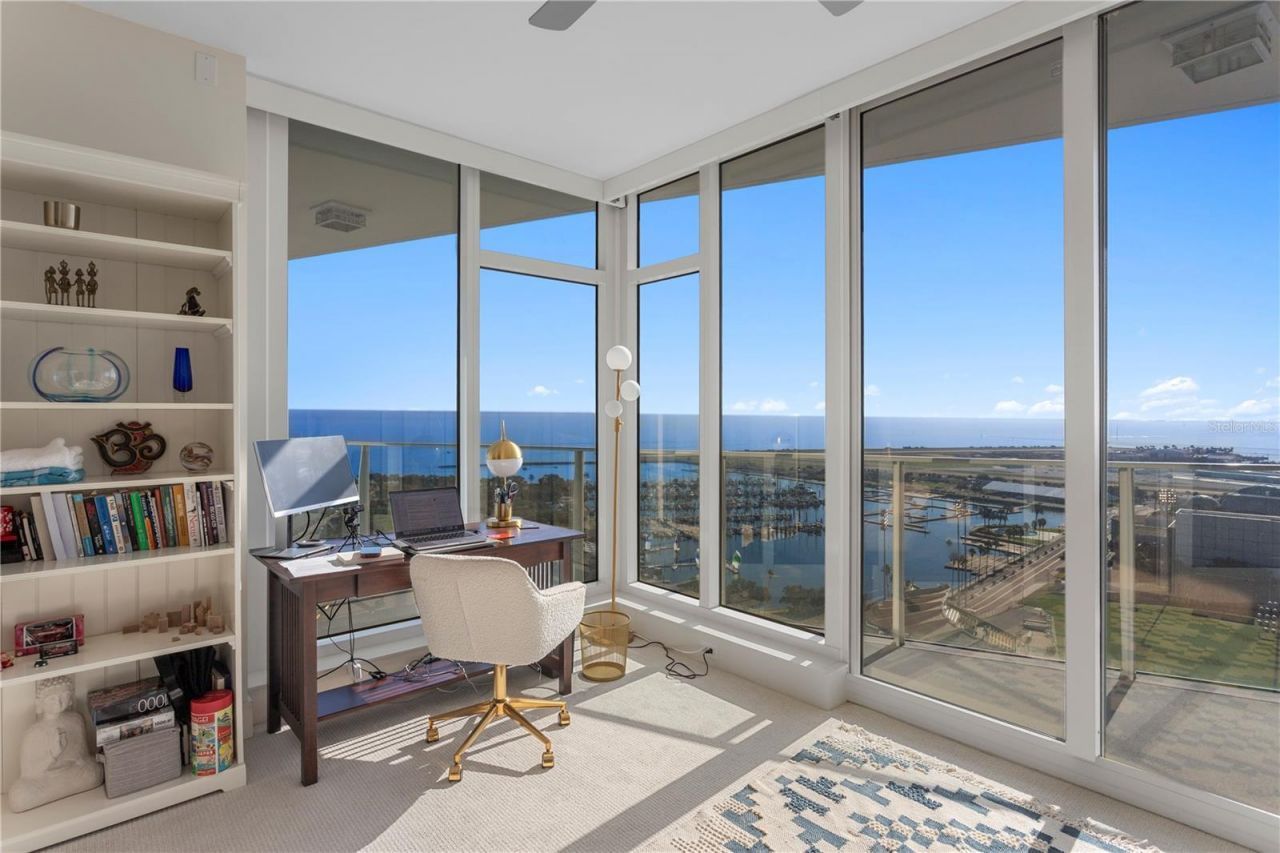 175 1st Street S, Unit 2107, Saint Petersburg, FL 33701 Photo