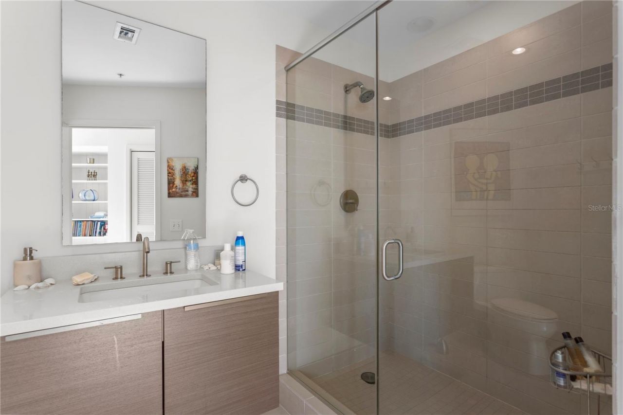 175 1st Street S, Unit 2107, Saint Petersburg, FL 33701 Photo