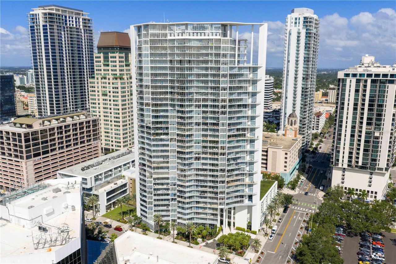 175 1st Street S, Unit 2107, Saint Petersburg, FL 33701 Photo