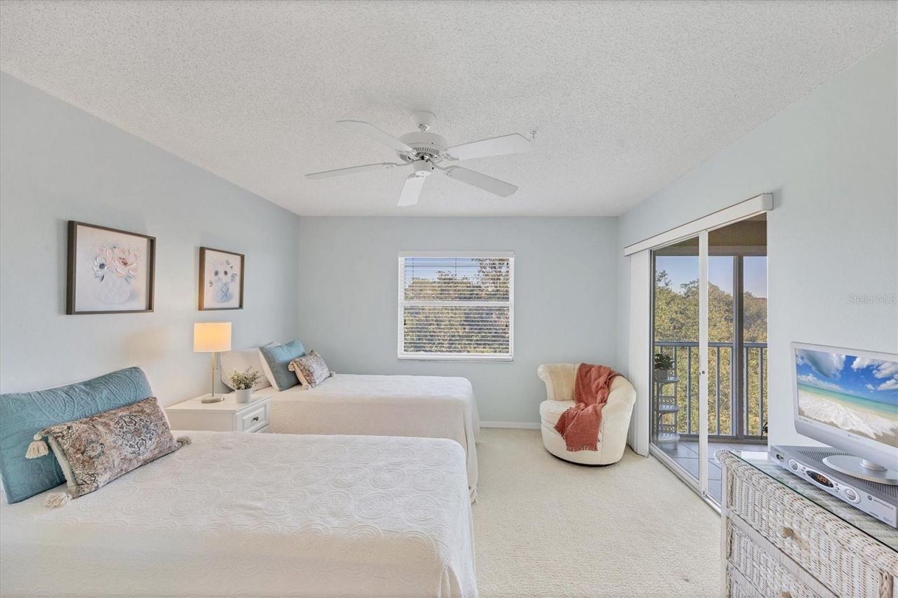 8735 Olde Hickory Avenue, Unit 8303, Sarasota, FL 34238 Photo