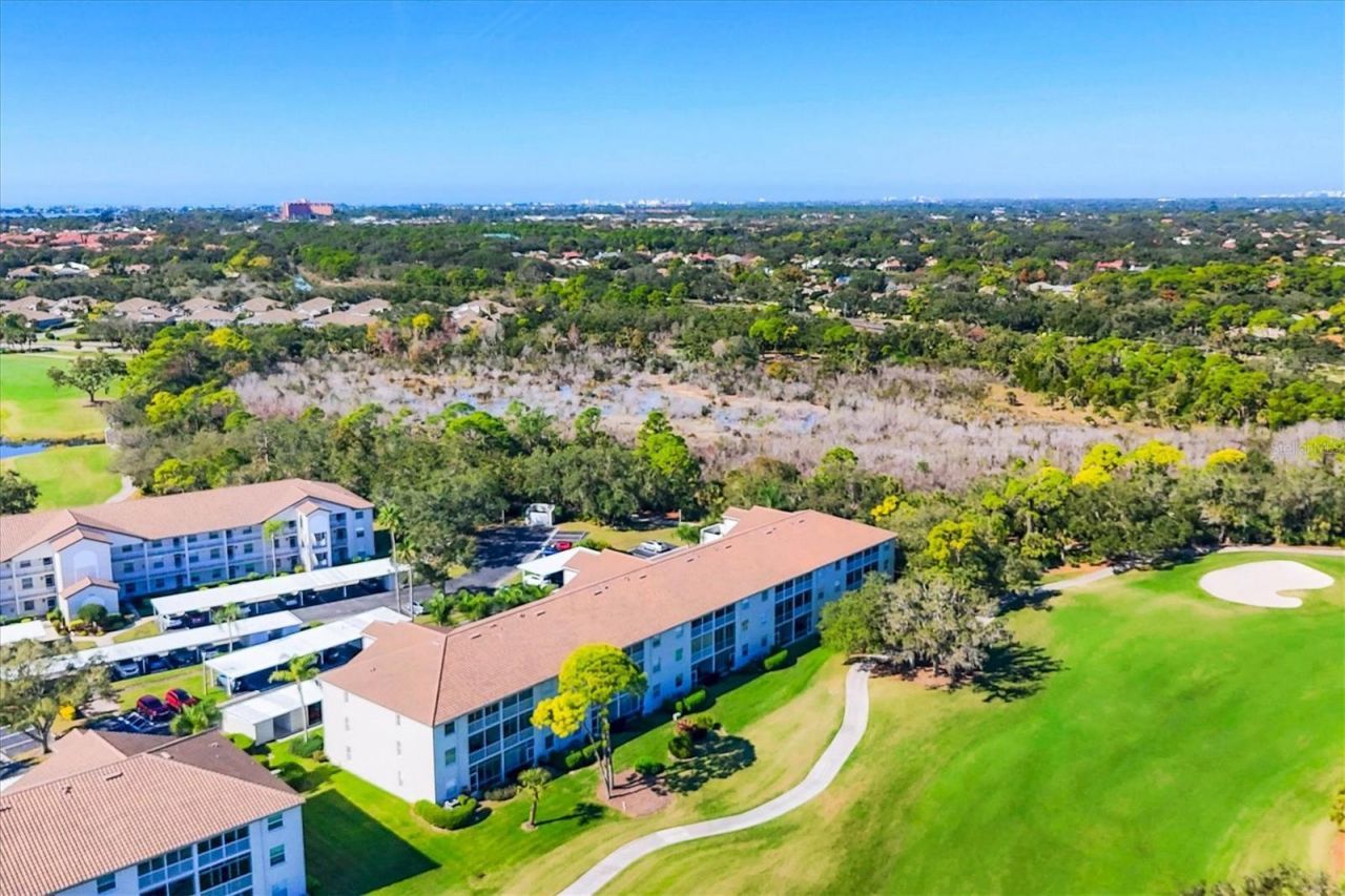 8735 Olde Hickory Avenue, Unit 8303, Sarasota, FL 34238 Photo
