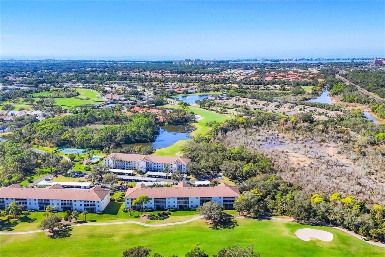 8735 Olde Hickory Avenue, Unit 8303, Sarasota, FL 34238 Photo