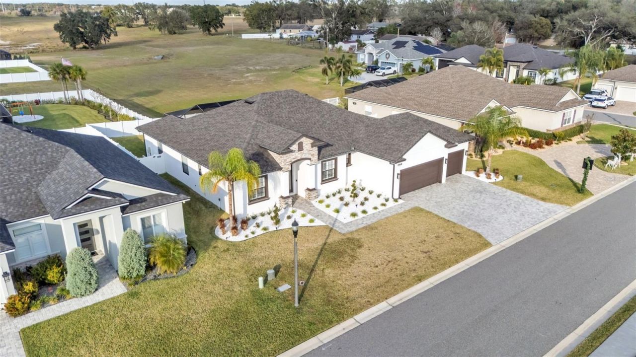 3568 Lakeside Heritage Drive, Lakeland, FL 33812 Photo