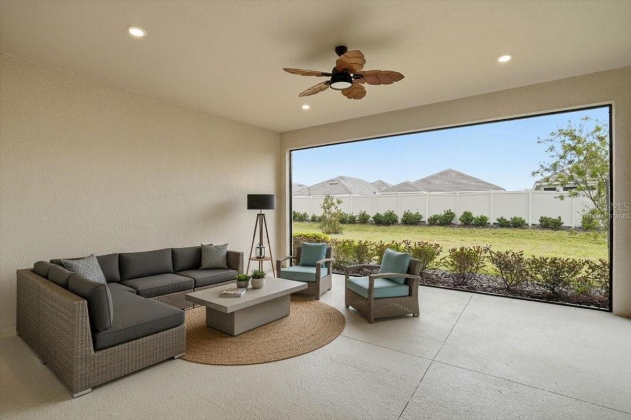 5237 Savino Circle, Palmetto, FL 34221 Photo