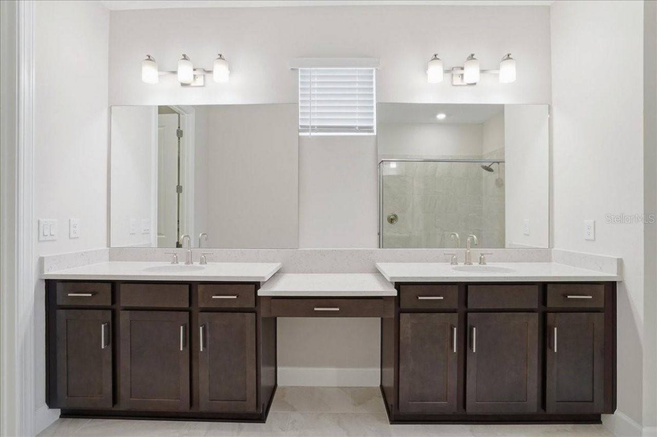 5237 Savino Circle, Palmetto, FL 34221 Photo