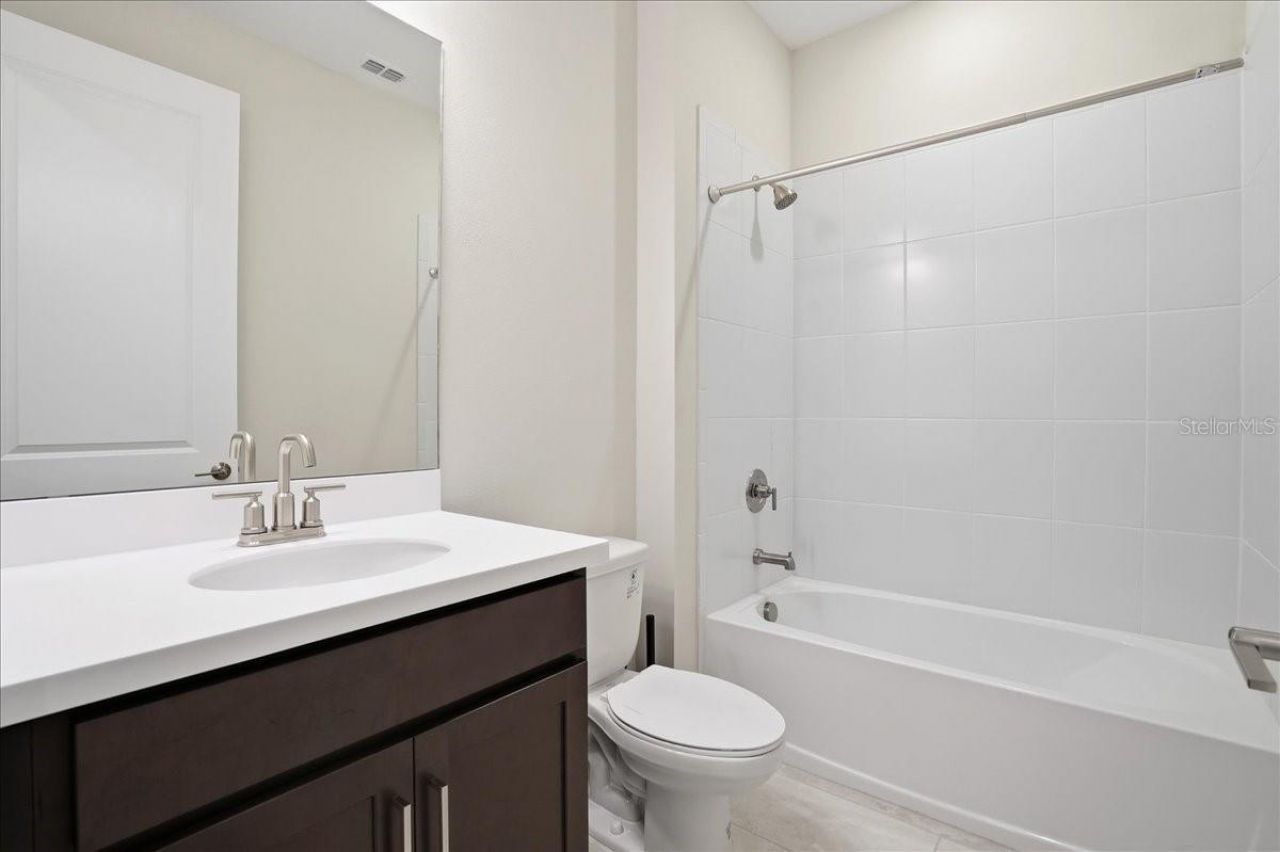 5237 Savino Circle, Palmetto, FL 34221 Photo