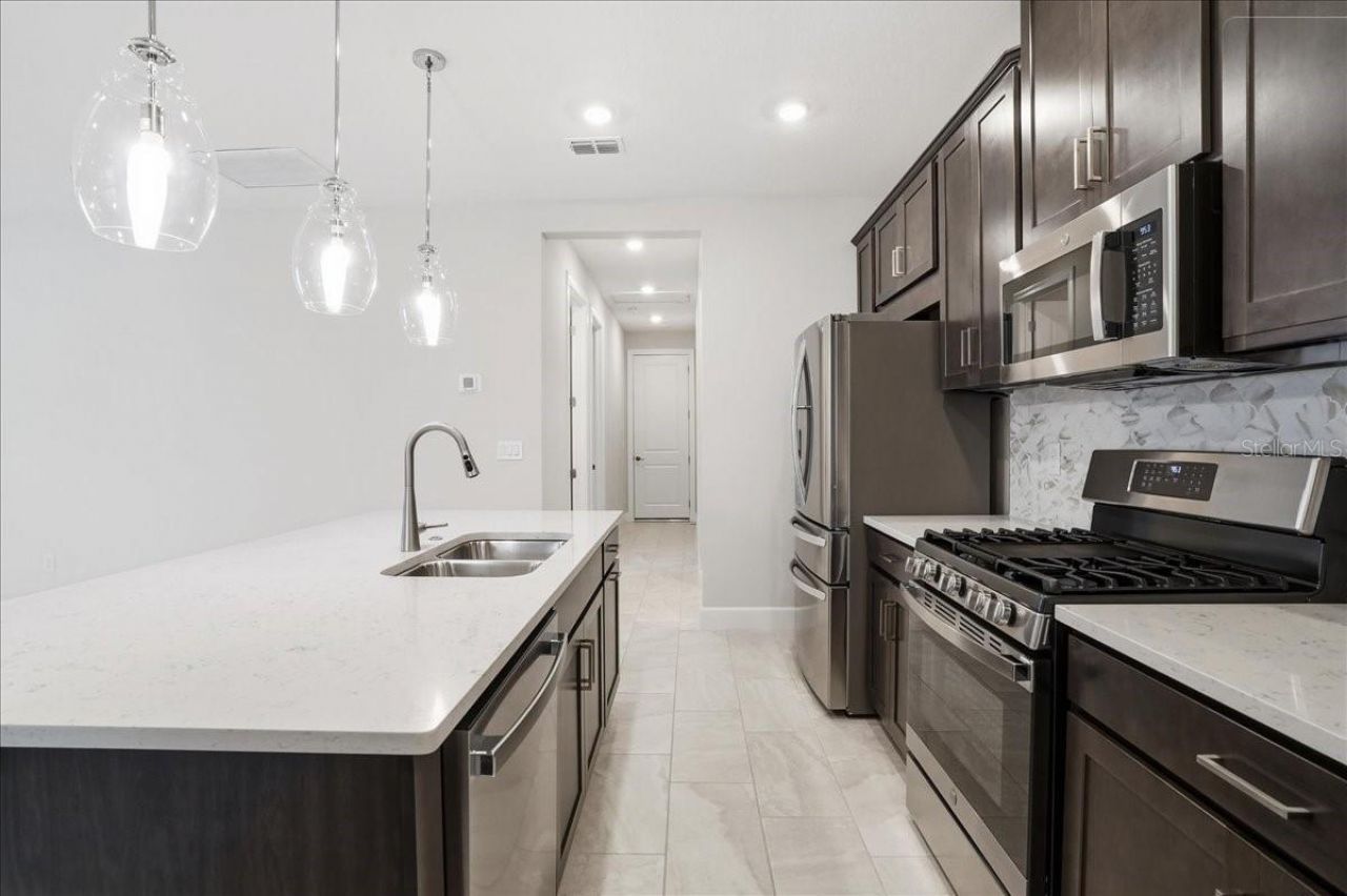 5237 Savino Circle, Palmetto, FL 34221 Photo