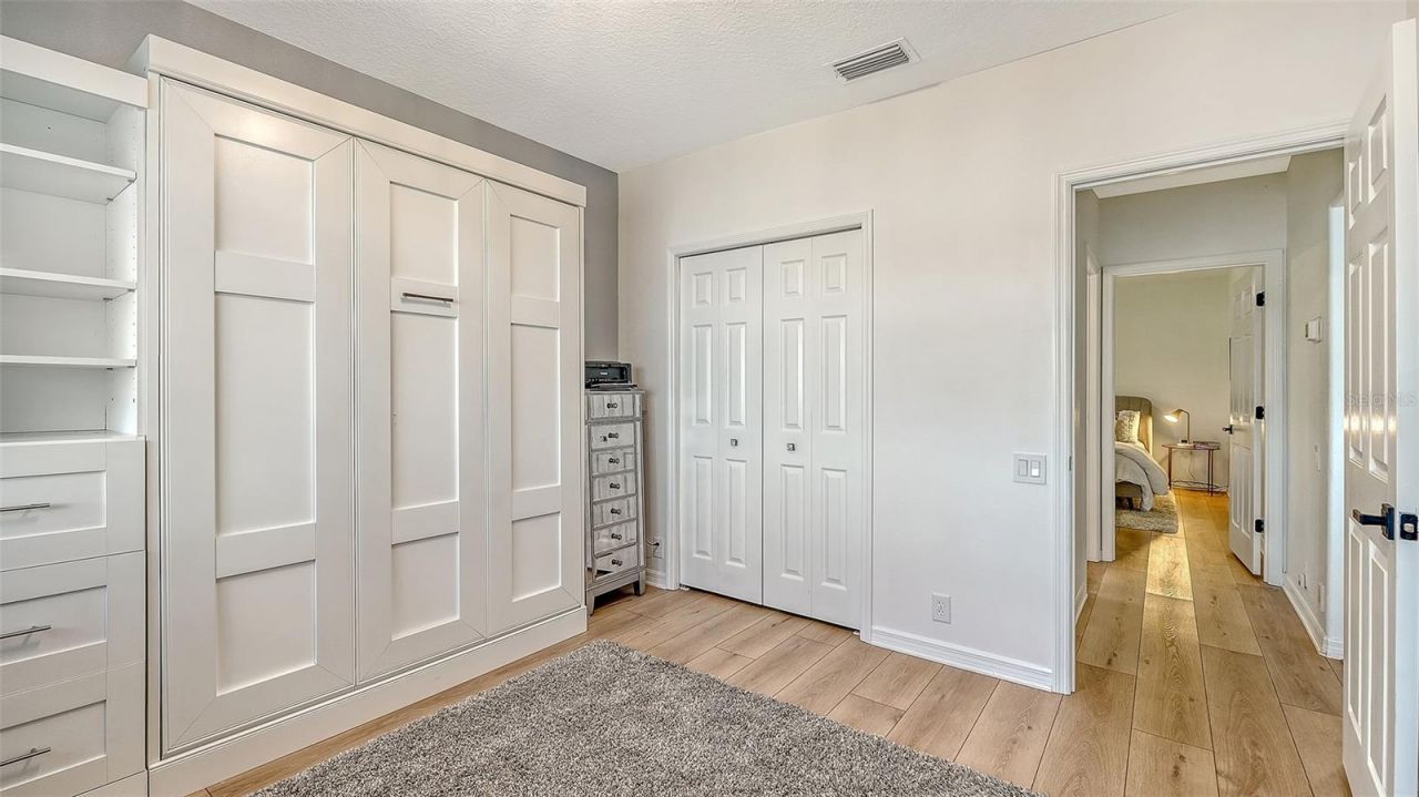 6619 Waters Edge Way, Lakewood Ranch, FL 34202 Photo