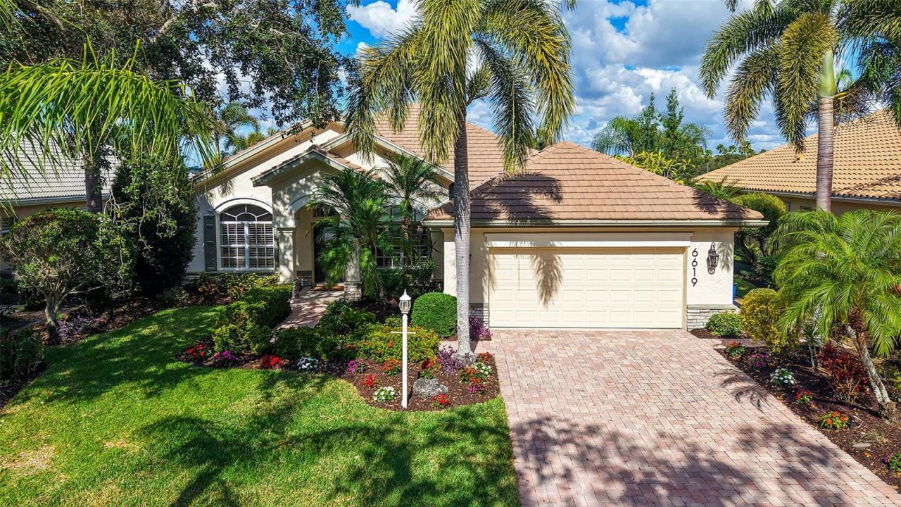 6619 Waters Edge Way, Lakewood Ranch, FL 34202 Photo
