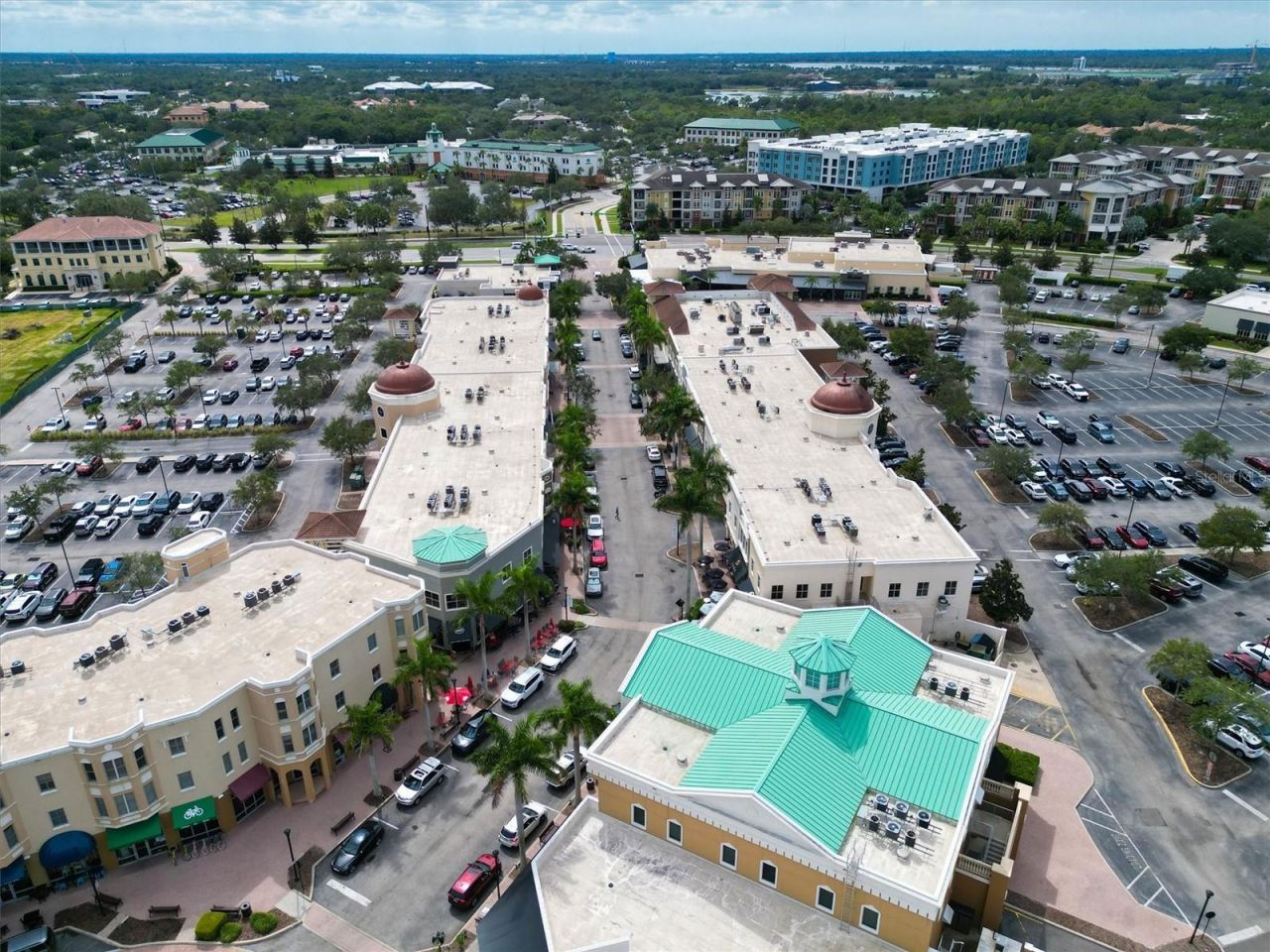 6619 Waters Edge Way, Lakewood Ranch, FL 34202 Photo