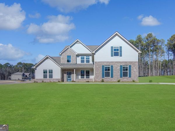 125 Cooper Cove W, Fayetteville, GA 30215