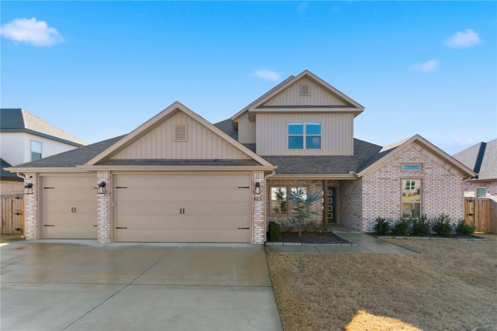 231 Ambry Loop, Centerton, AR 72719 Main Photo